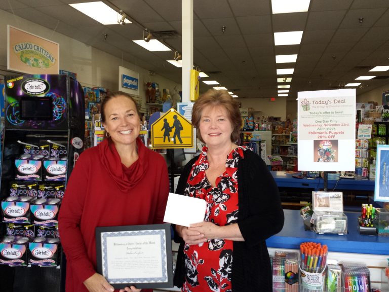 Robin Burford is Williamsburg’s Choice -Teacher of the Month Nov 2016