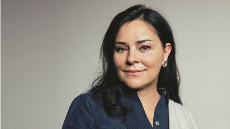 Calling Outlander Fans! Meet Diana Gabaldon at American Revolution Museum at Yorktown – get your tickets now