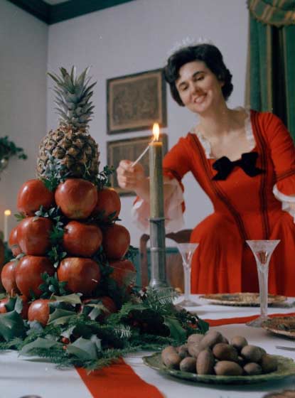 holiday traditions in colonial williamsburg